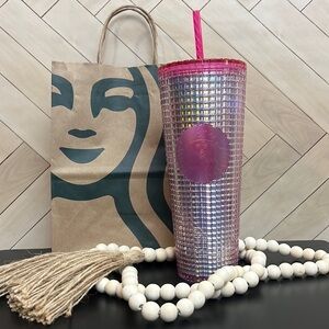NEW 💗 Starbucks 2022 Bubble Gum Grid Venti Pink Tumbler